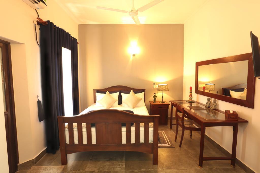 Mitrayu Villa Nugegoda Room photo
